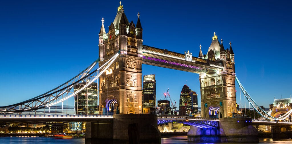 Highlights of Cosmopolitan London – Tour Partner Group