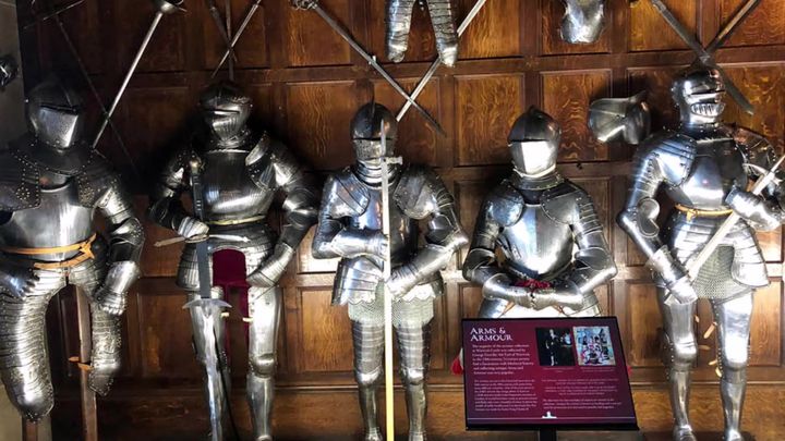 Last month our Harrow staff had a fantastic day at Warwick Castle !