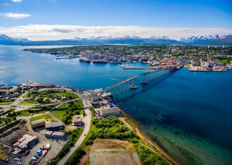 Tierra de Fiordos, Lofoten y Cabo Norte